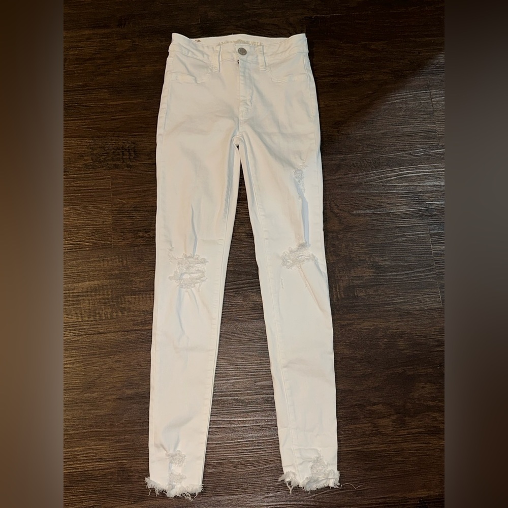 White American Eagle Hi- Rise Jeggings